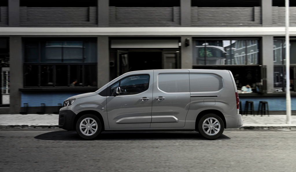 Peugeot Partner ha ricevuto una modifica elettrica