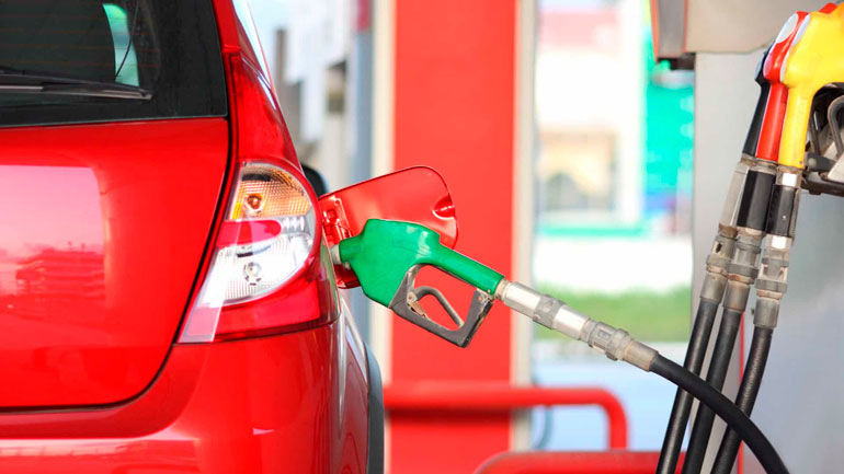 Risparmiare in modo intelligente: come spendere meno in carburante