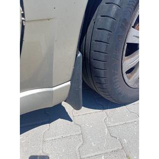 Paraspruzzi originali Premium 2007-2012 (4 pz) Mitsubishi Galant 2003-2012 foto 4