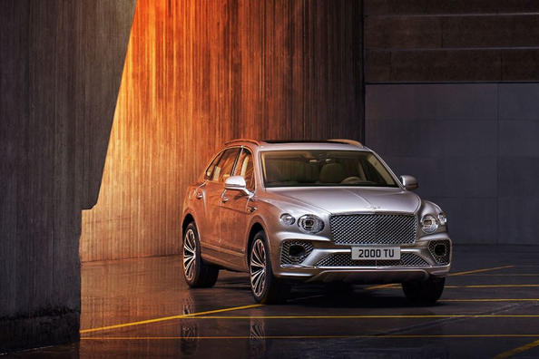 Modello crossover restyling Bentley Bentayga