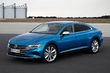 Liftback aggiornato Volkswagen Arteon foto 6