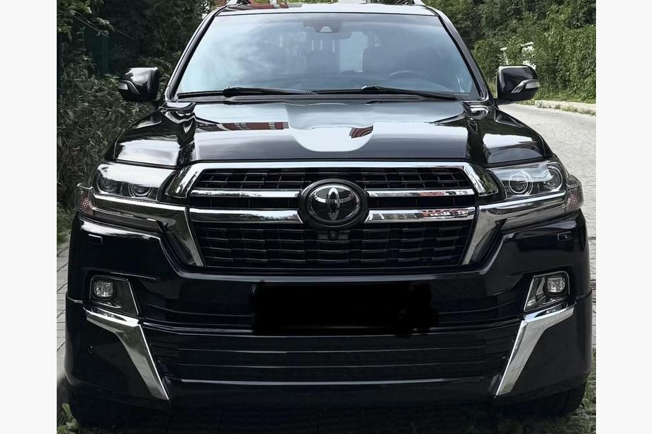 Toyota Land Cruiser 200 2007-2021 Griglia 2016-2021 (Design 2021) Foto 11