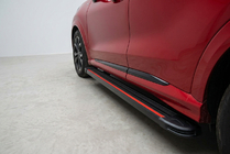 Ford Puma 2019- Pedane Laterali Maya Red (2 pz, Alluminio) foto 1