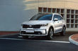 Panoramica del crossover KIA Sorento di quarta generazione foto 2