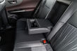 Panoramica del crossover ibrido Toyota Venza foto 9