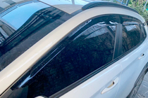 Hyundai Kona 2017-2023 Deflettori Finestrini (4 pz, HIC) foto 1