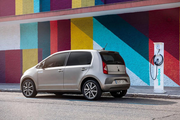 Recensione della berlina elettrica compatta SEAT Mii Electric Foto 2