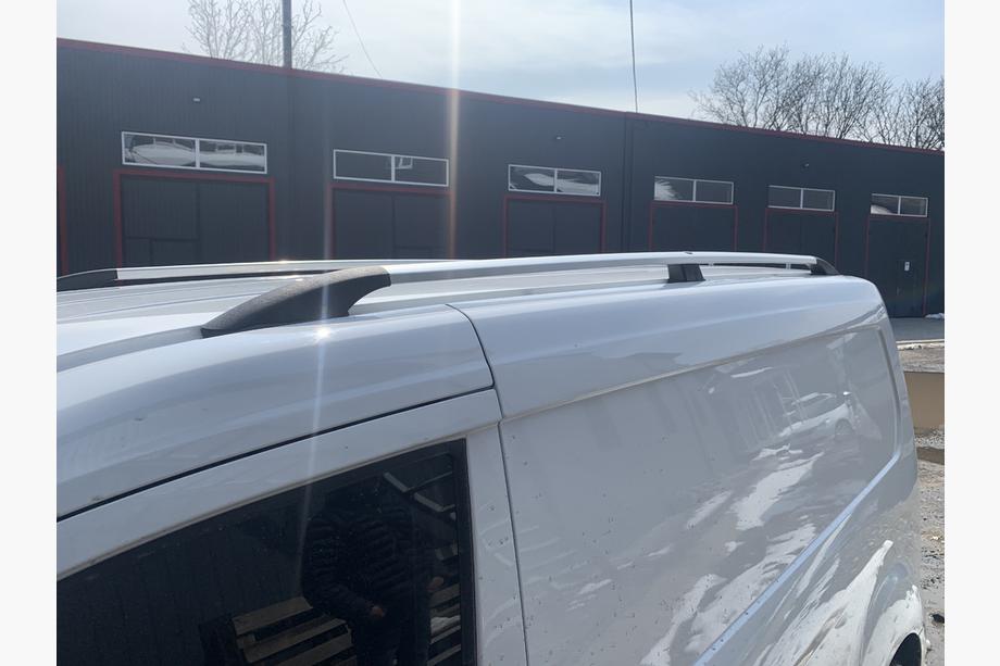 Ford Connect 2014-2021 Barre Tetto Cromate Maxi, piedini in plastica Foto 3
