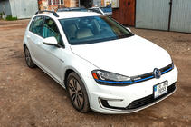 Volkswagen Golf 7/E-Golf 2012-2020 Barre portatutto OmsaLine Solid (2 pz, nere) foto 8