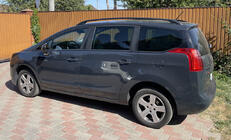 Peugeot 5008 2009-2016 Barre portatutto OmsaLine Solid (2 pz, nere) foto 1