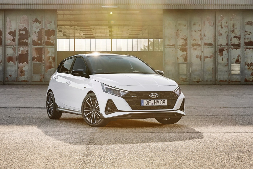 Trazione anteriore compatta berlina Hyundai i20 di nuova generazione