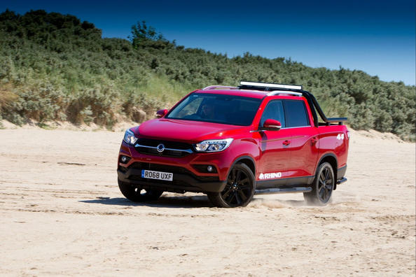 Revisione della seconda generazione del camioncino SsangYong Musso Foto 3