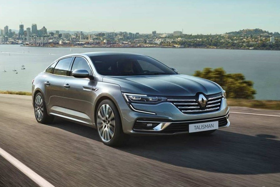 Revisione della berlina aggiornata Renault Talisman
