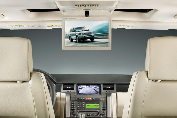 Come scegliere un monitor in un’auto