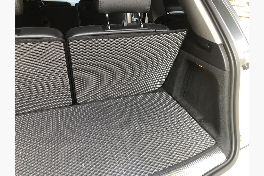 Audi Q7 2005-2015 Tappetino bagagliaio 3 pezzi (EVA, Nero) (7 posti) Foto 3
