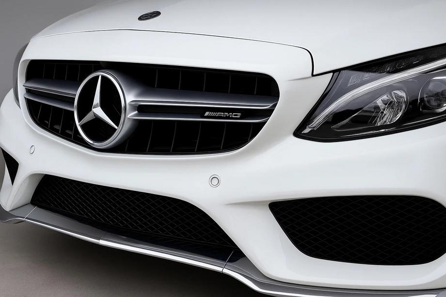 Mercedes C-сlass W205 2014-2021 Griglia Anteriore design C63 (per Avantgarde/AMG-Line/C43 AMG) Image