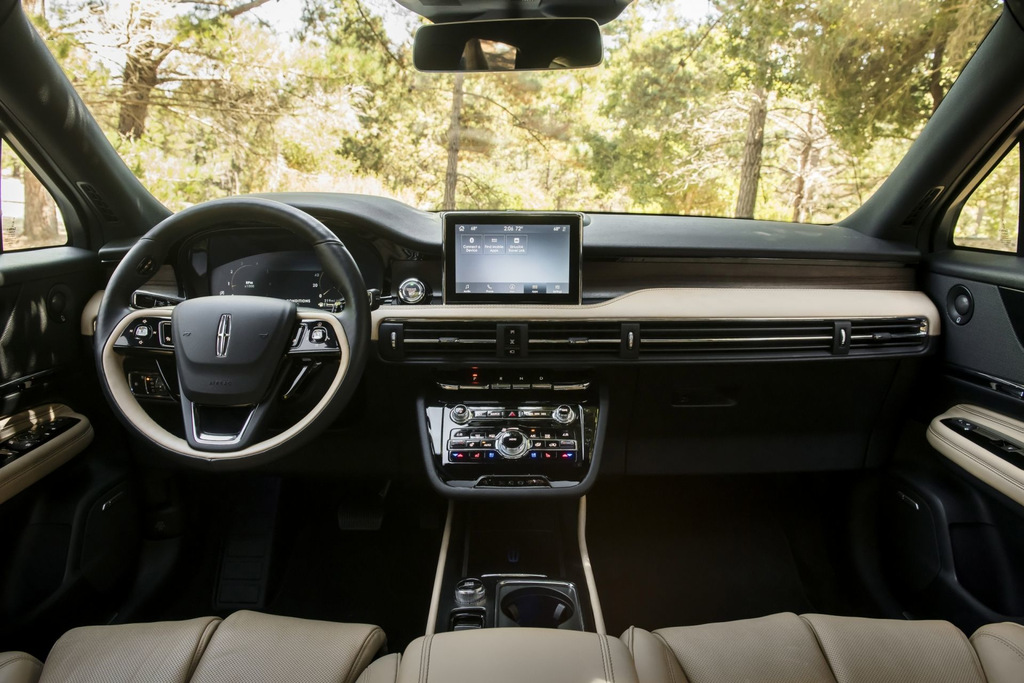 Recensione del SUV Lincoln Corsair