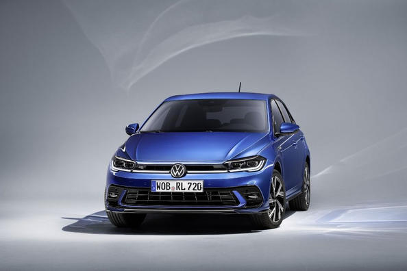 Volkswagen Polo hatchback a cinque porte aggiornata