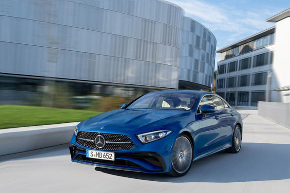 Berlina coupé a trazione integrale Mercedes-Benz Classe CLS Foto 5
