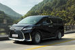 Recensione del minivan premium Lexus LM foto 1