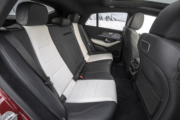 Recensione del crossover simile a una coupé Mercedes-Benz GLE Coupé Foto 8