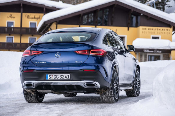 Recensione del crossover simile a una coupé Mercedes-Benz GLE Coupé Foto 4