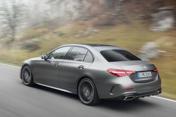 La nuova generazione della berlina Mercedes-Benz Classe C Foto 3