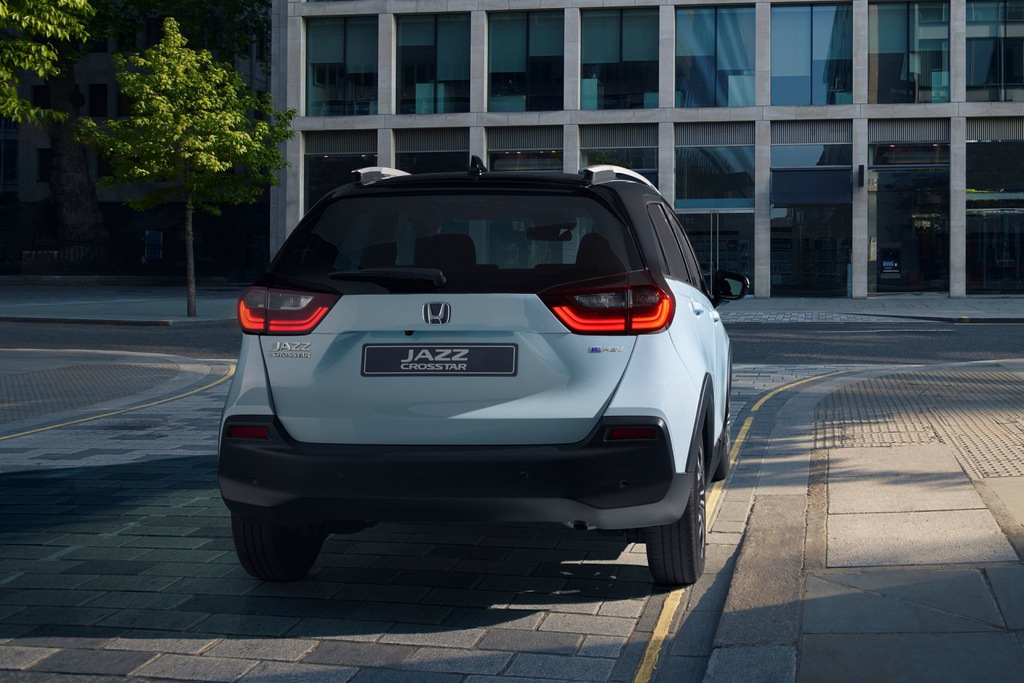 La quarta generazione della berlina compatta Honda Jazz