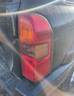 Nissan Patrol Y61 1997-2011 Fanale posteriore usato (2004-2008, 1 pz) foto 3