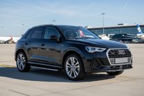 Audi Q3 2019–2025 Pedane Laterali Fullmond (2 pz, Alluminio) foto 1