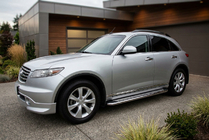 Infiniti FX 2003-2008 Pedane Laterali Maydos V2 (2 pz, Alluminio) foto 1