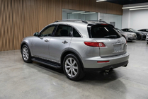 Infiniti FX 2003-2008 Pedane Laterali Fullmond (2 pz, Alluminio) foto 1