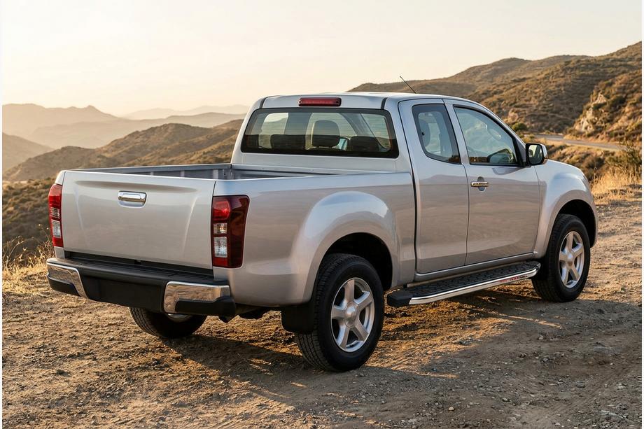 Isuzu D-Max 2011-2019 Pedane Laterali BlackLine (2 pz, Alluminio) Image