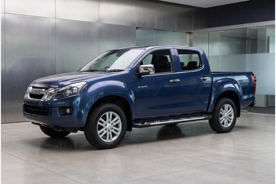 Isuzu D-Max 2011-2019 Pedane Laterali Sunrise (2 pz, Alluminio) Foto 1