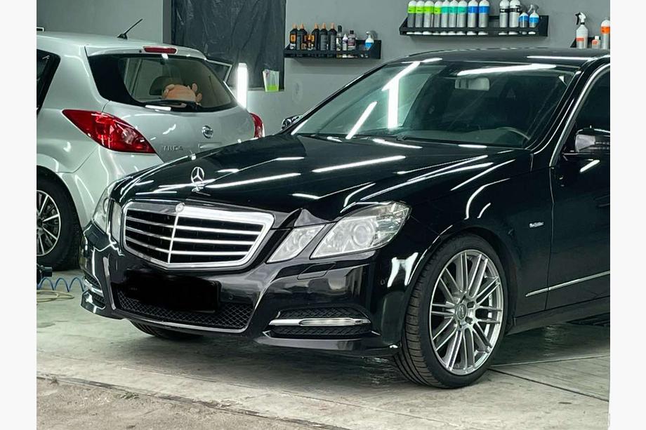 Mercedes E-class W212 2009-2016 Emblema mirino (con scritta) Foto 2
