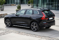 Volvo XC60 2017- Pedane Laterali Maydos V1 (2 pz, Alluminio) foto 1