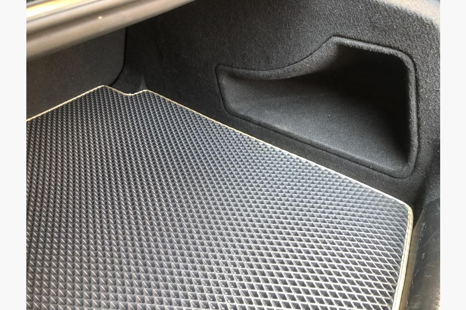 Audi A4 B8 2007-2015 Tappetino bagagliaio Sedan (EVA, Nero) Foto 4