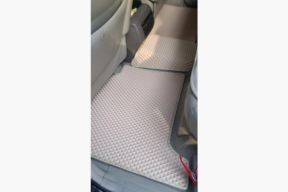 Lexus GX470 2002-2009 Tappetini EVA (2 file, beige) Foto 3