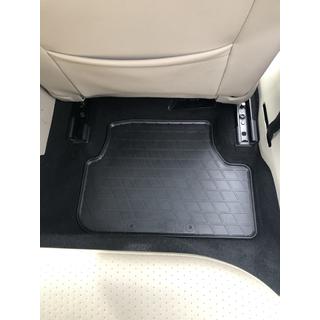 Tappetini in gomma per E-Golf (4 pz, Stingray Premium) Volkswagen Golf 7/E-Golf 2012-2020 foto 3