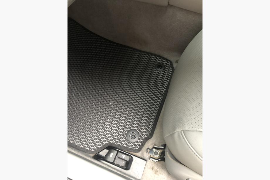 Toyota Camry 2011–2017 Tappetini EVA (neri) Image