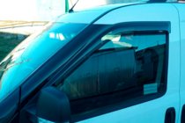 Opel Combo 2012-2018 Deflettori Finestrini (2 pz, HIC) foto 9