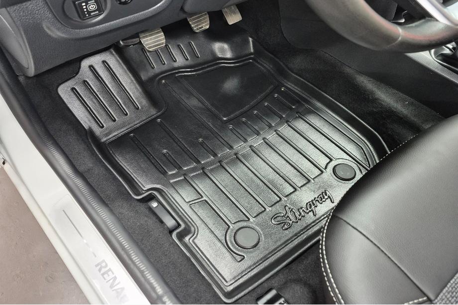Dacia Logan II 2013-2022 Tappetini in gomma Stingray 3D (5 pz, poliuretano) Image