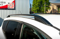 Ford Kuga/Escape 2013-2019 Barre portatutto Skyport (nere) foto 2
