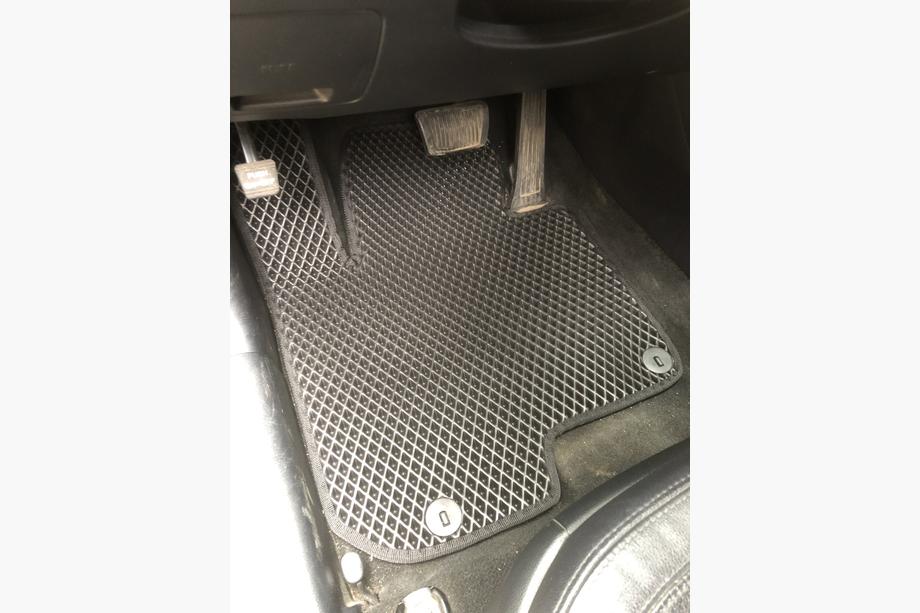 Kia Sportage 2010-2015 Tappetini EVA V1 (neri) Image