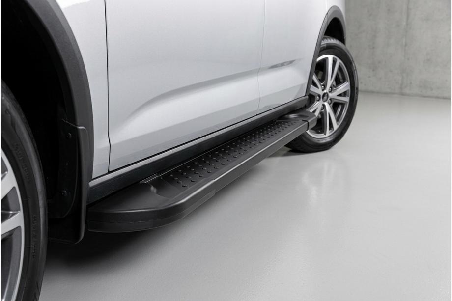 Volkswagen Caddy 2020- Pedane Laterali Allmond Black (2 pz, Alluminio) Image