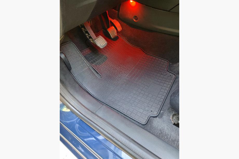 Ford Mondeo 2008-2014 Tappetini in gomma Polytep (4 pz) Image