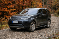 Land Rover Discovery V 2017- Pedane Laterali Bosphorus Black (2 pz, Alluminio) foto 1