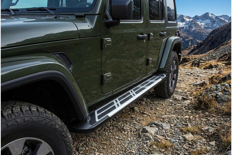 Jeep Wrangler 2018- Pedane Laterali Sunrise (2 pz, Alluminio) Image