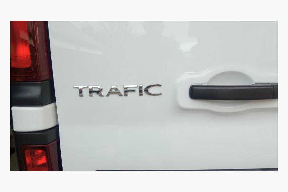 Renault Trafic 2015- Scritta Trafic 908900184R (247mm x 31mm) Foto 1