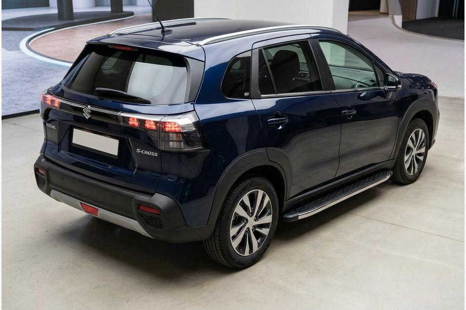 Suzuki SX4 S-Cross 2021- Pedane Laterali BlackLine (2 pz, Alluminio) Foto 1